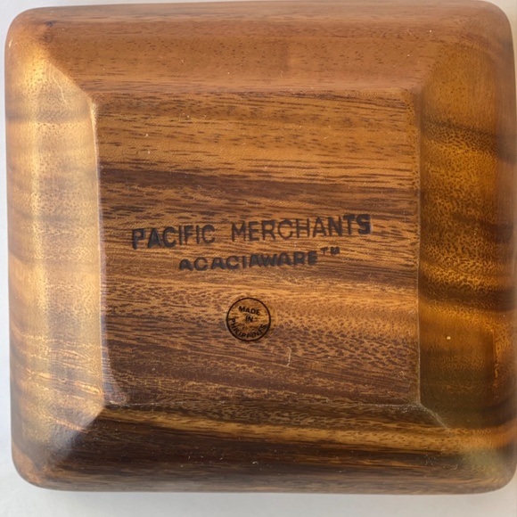 Pacific Merchants Acaciawood Square Snack Bowl - Picture 2 of 5